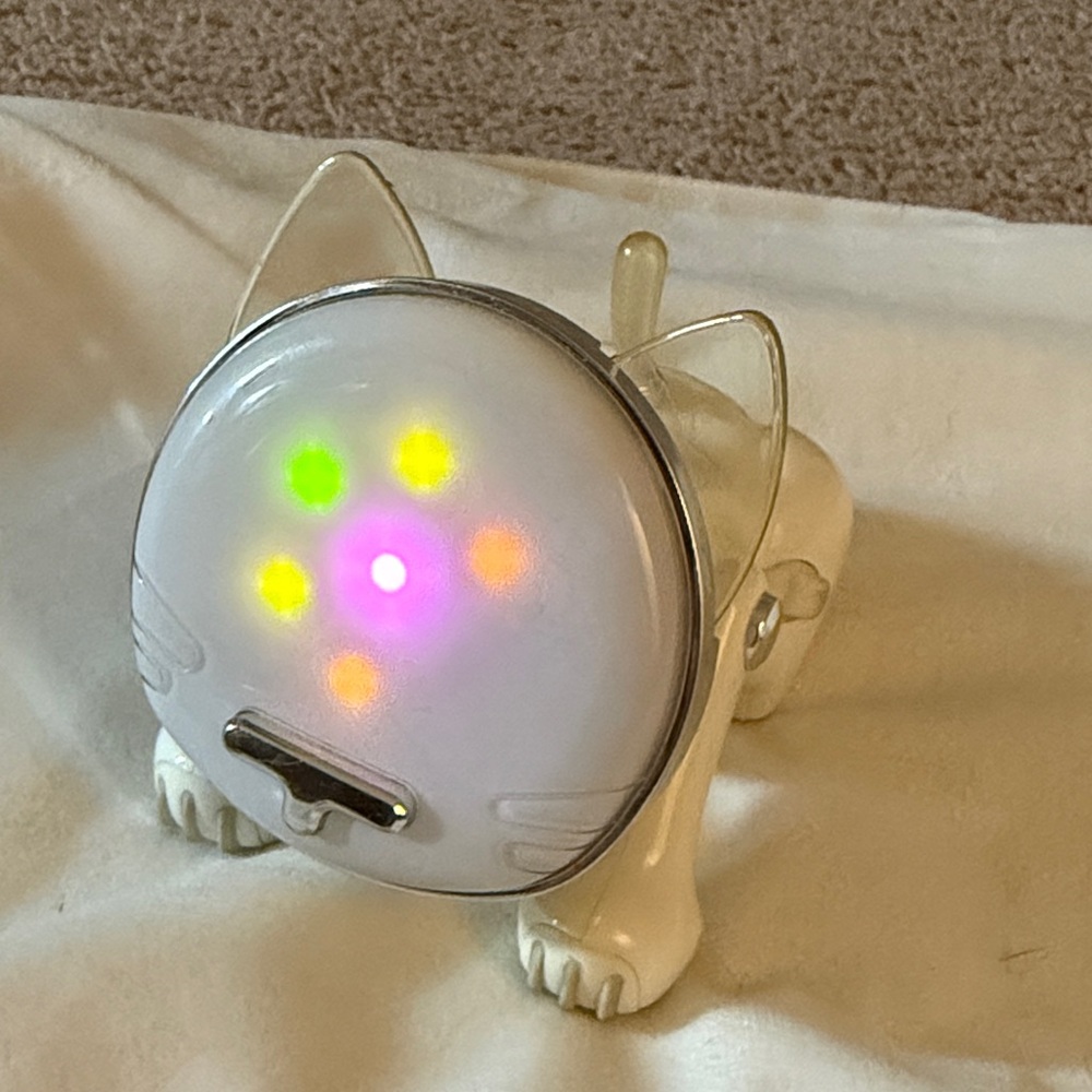 2006 ICat Speaker First Generation